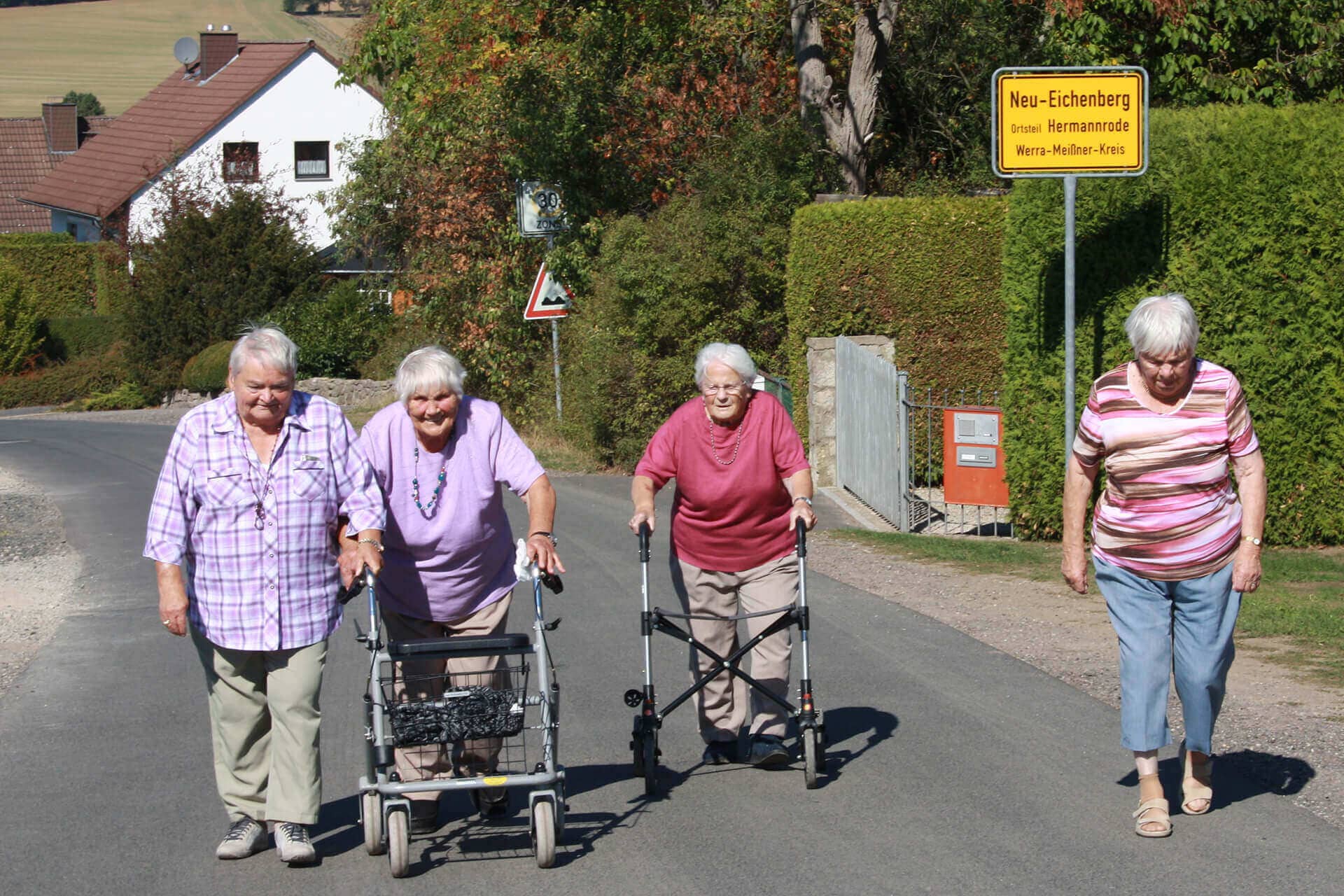 Bewohnerinnen beim Ausflug